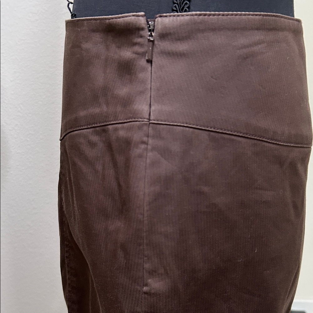 Elegant Brown Women's Skirt - Picture 6 of 11